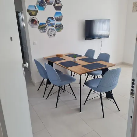 Marijana شقة Kaštela