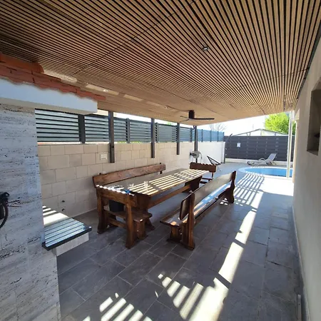 شقة Marijana Kaštela